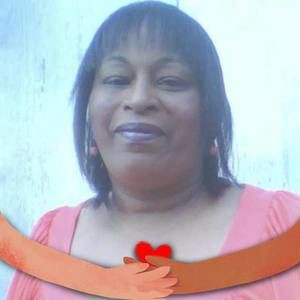 Meet your Posher, Estella